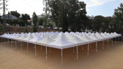 Lloguer de Carpes per a Esdeveniments | Carpes de mida 3x3