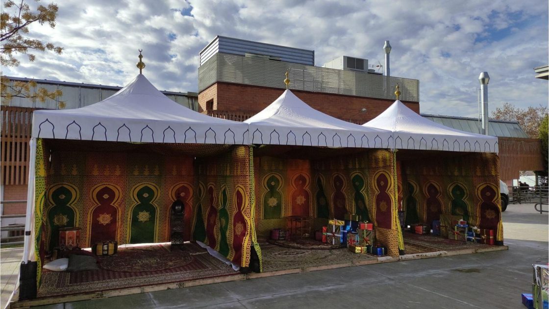 Lloguer de Carpes per a Esdeveniments | Carpes estil Àrabs