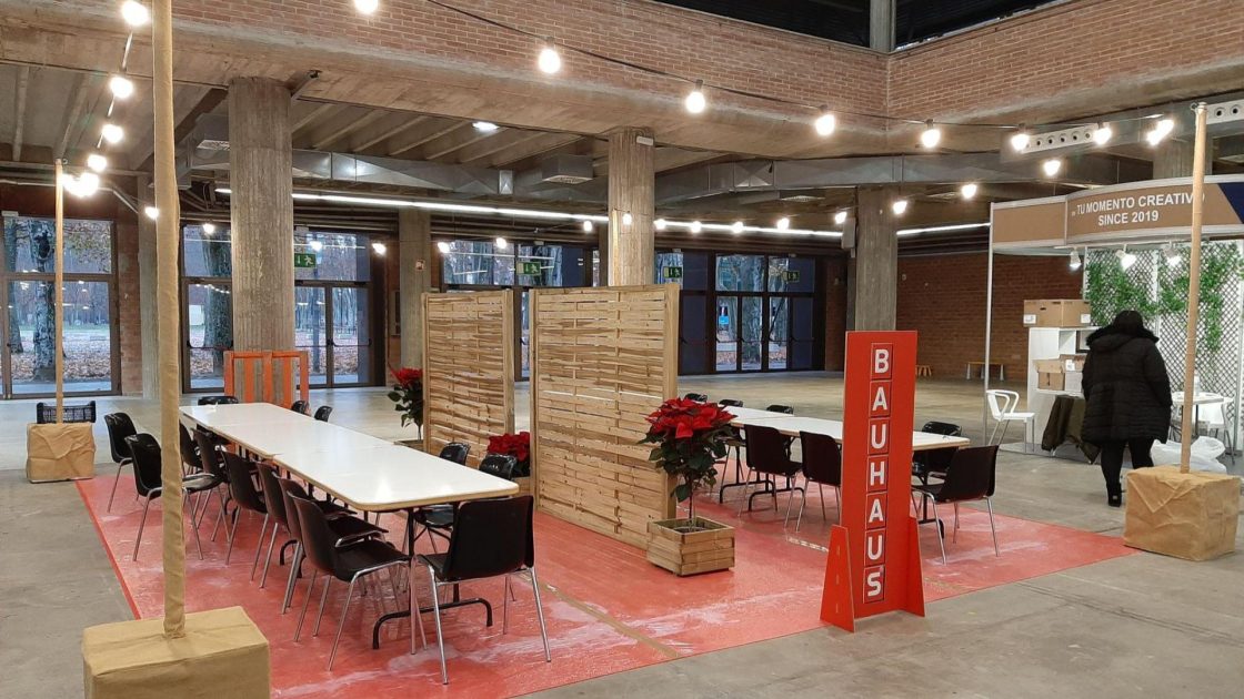 Alquiler de Iluminación para Eventos | Mástiles e Iluminación para Eventos