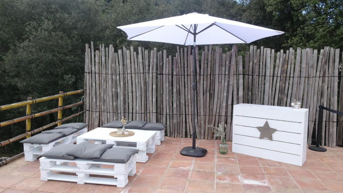 Lloguer de Mobiliari per a Esdeveniments | Para-sol i Mobiliari per a Esdeveniments
